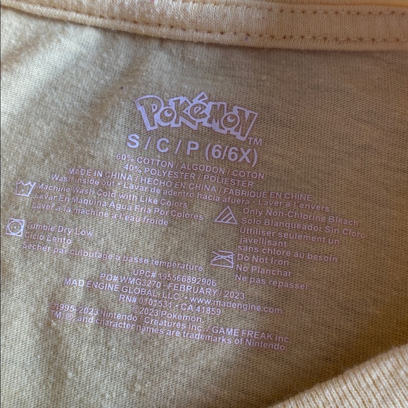 4/$10 Pokemon Yellow Pikachu Short Sleeve Tee youth small 6/6x - Picture 2 of 4